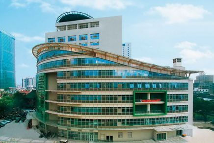 華山醫院